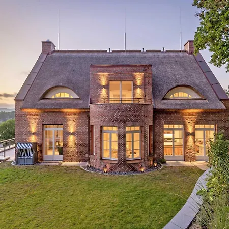 Englisches Haus F656 Mit Wasserblick, Sauna, Kamin, Garten